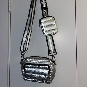 Think Royln Venture Bag - Metallic Silver